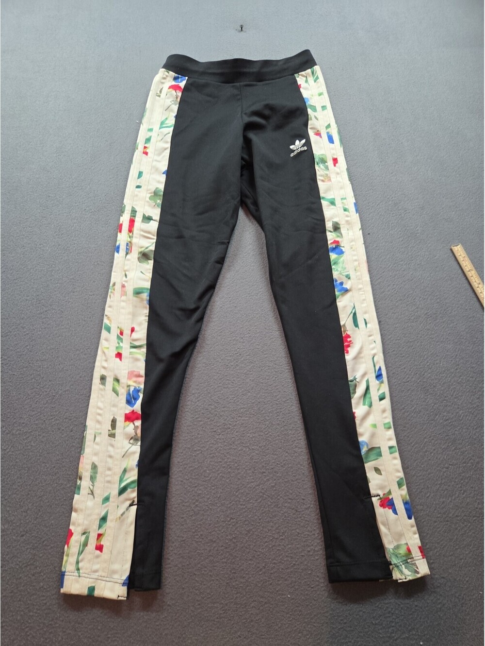 Women's Adidas AOP Print Multi-color Floral Black Leggings Size XS